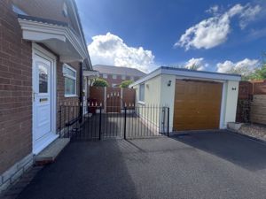 Garage- click for photo gallery